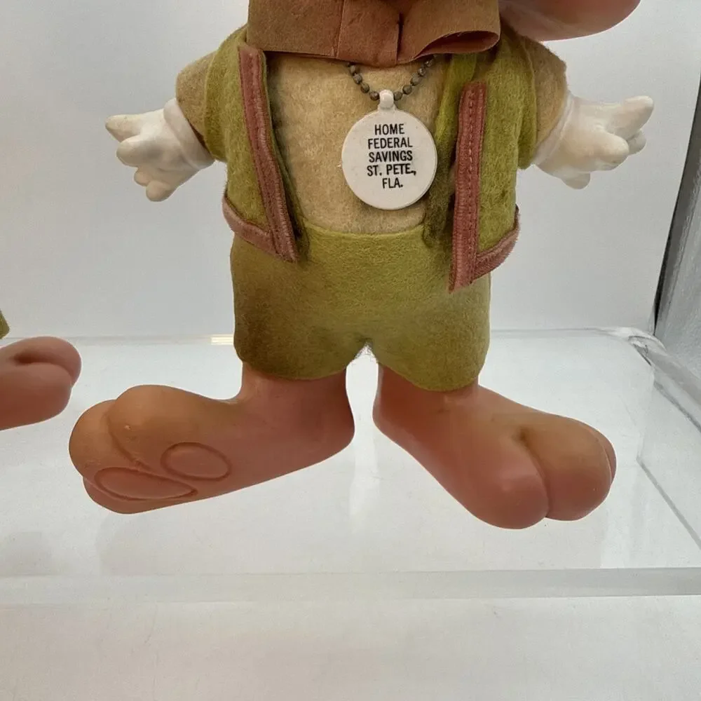 2 RARE Roy Des 70s Of Fla Bunny Bank Figures Rabbit Vintage 1970 St Pete Fla